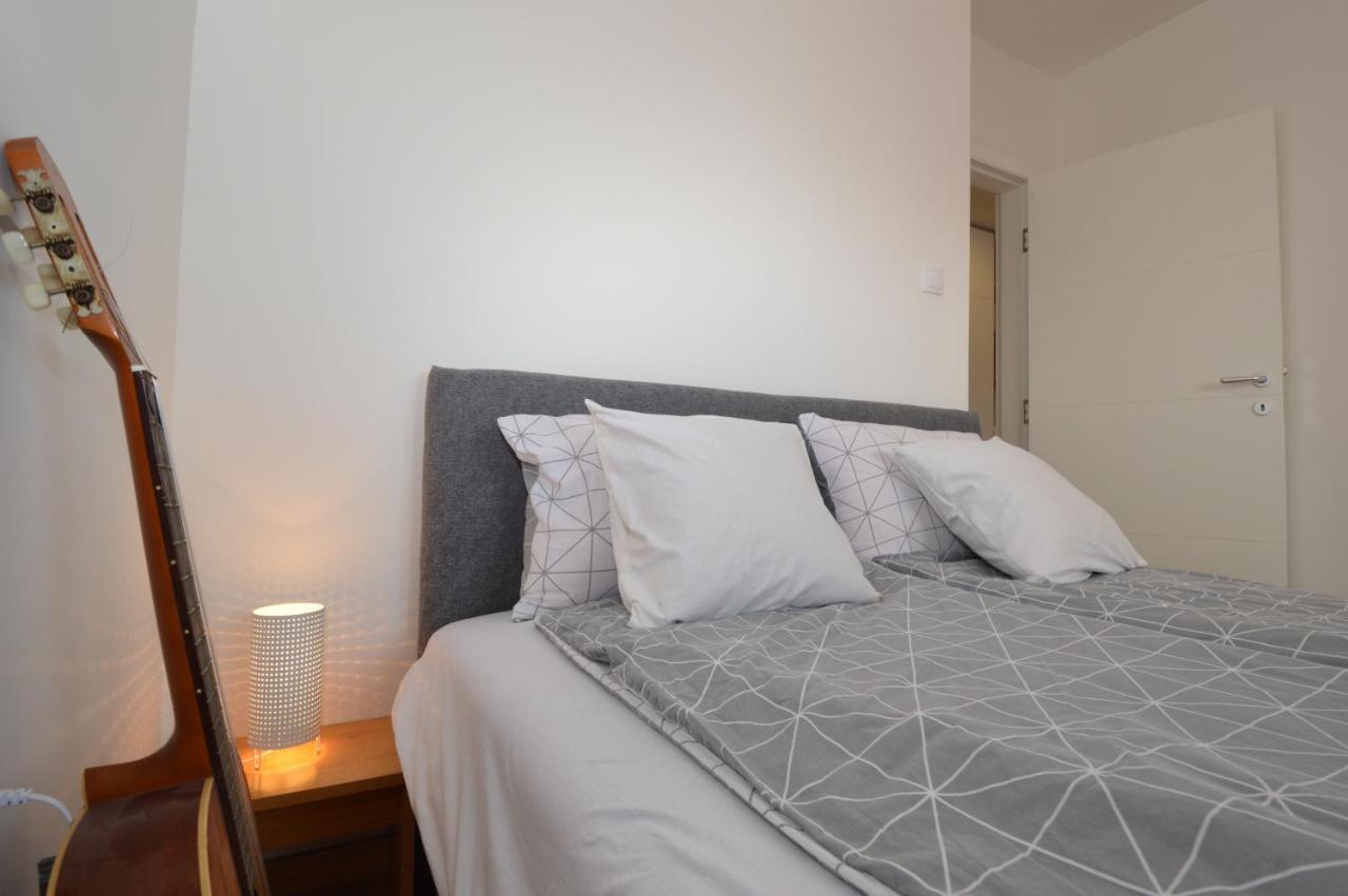 Shine24 - Spacious And Bright Apartment - New Novi Sad Exterior photo